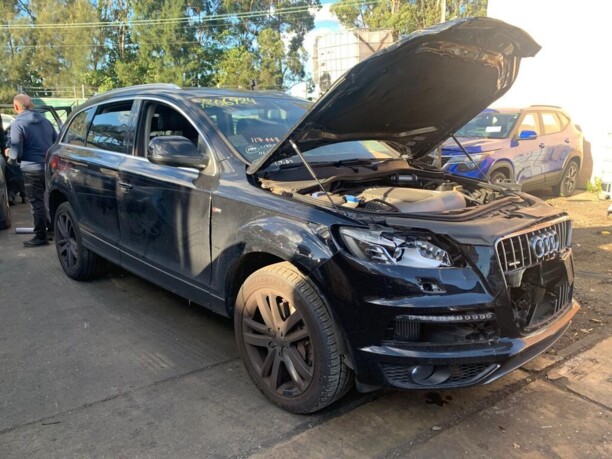Насос омывателя стекла для Audi Q5 8R · Рестайлинг 2012-2017