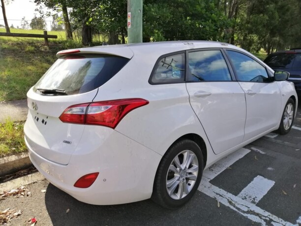 Насос омывателя стекла для Hyundai i20 I 2008 - 2012