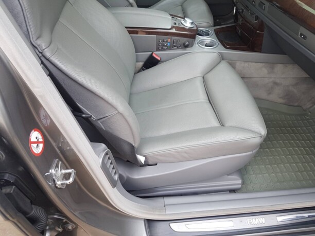 BMW 7 серия E65, 2004 г.