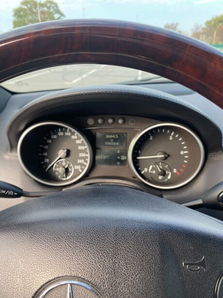 Mercedes-Benz M-Класс W164 · Рестайлинг, 2010 г.