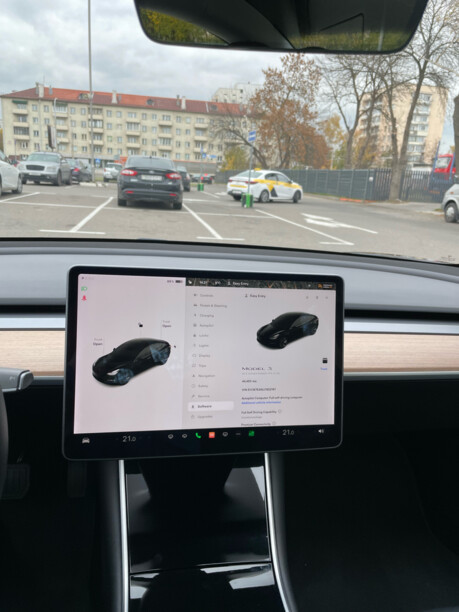 Tesla Model 3, 2020 г.