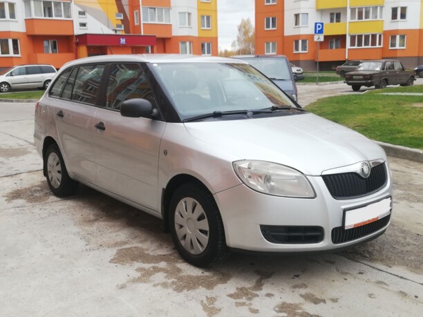 Skoda Fabia 5J, 2009 г.