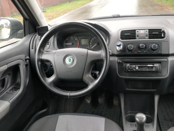 Skoda Fabia 5J, 2009 г.