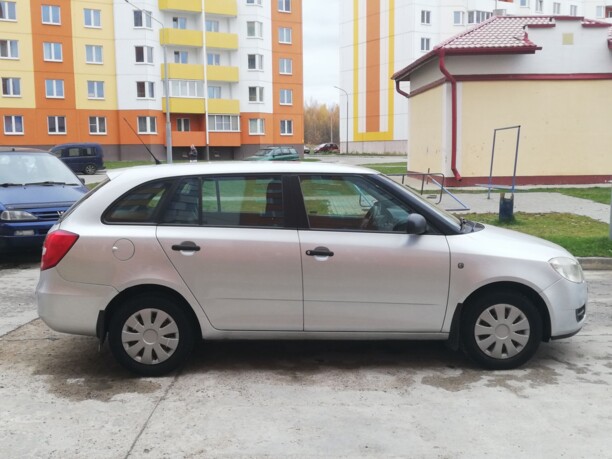 Skoda Fabia 5J, 2009 г.
