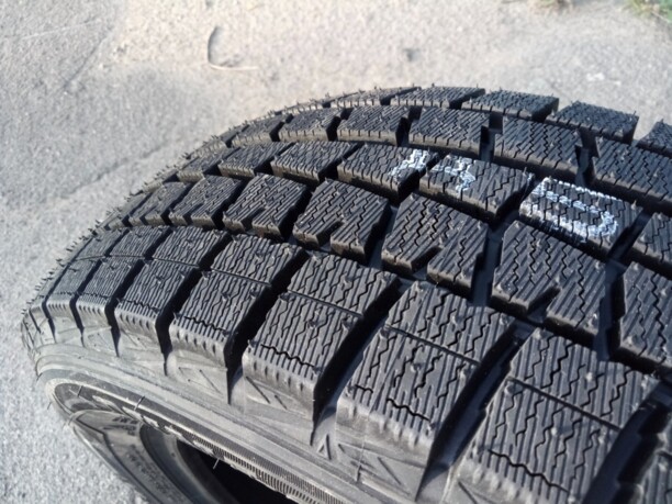 Легковые шины Dunlop Winter maxx 225/55 R17 4 шт.