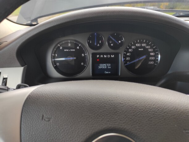 Cadillac Escalade III, 7 мест, 2007 г.