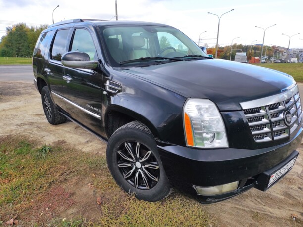 Cadillac Escalade III, 7 мест, 2007 г.