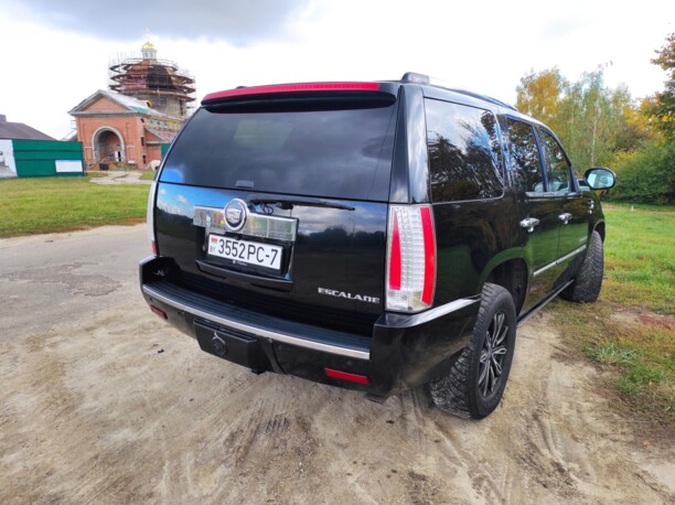 Cadillac Escalade III, 7 мест, 2007 г.