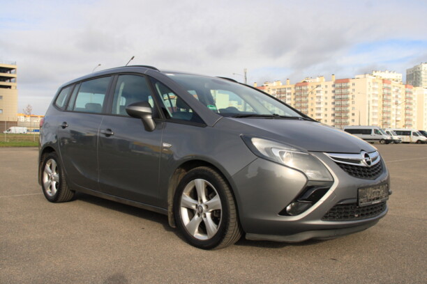 Opel Zafira C, 2016 г.