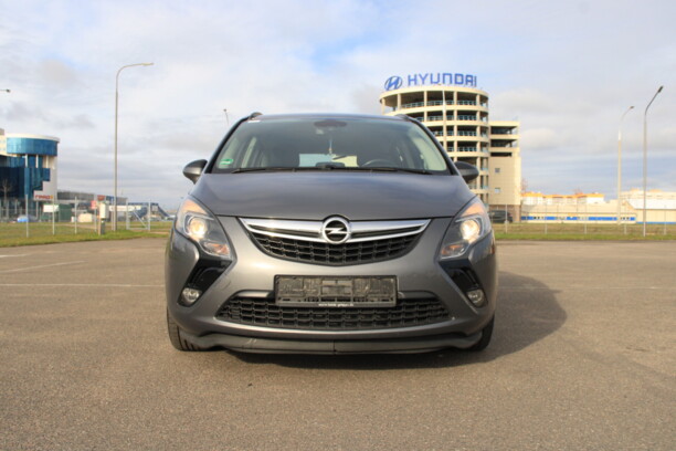 Opel Zafira C, 2016 г.