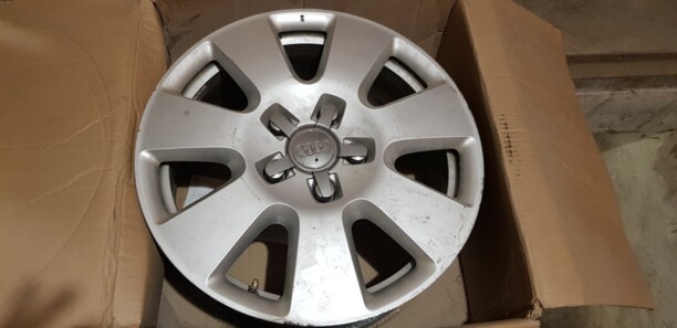 Audi 7.5x18 5x112 4 шт.