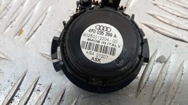 Динамик для Audi A4 B6 2000-2006