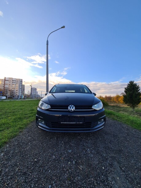 Volkswagen Touran II, 7 мест, 2016 г.