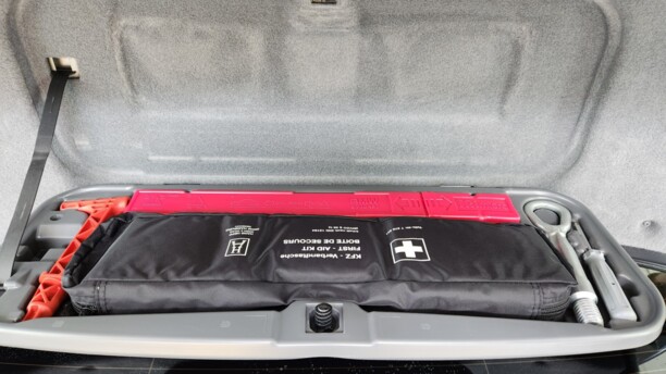 BMW 7 серия F01, F04, 2011 г.