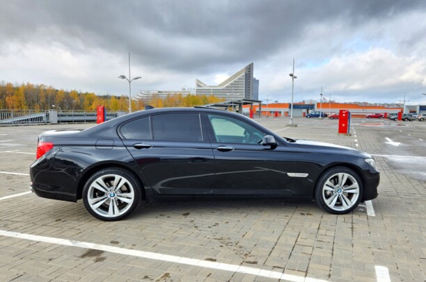 BMW 7 серия F01, F04, 2011 г.