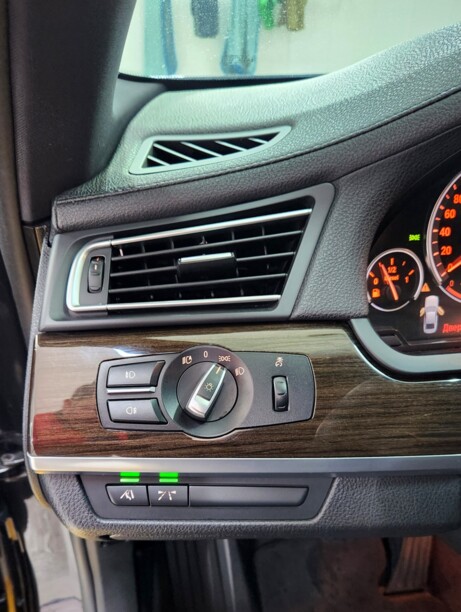 BMW 7 серия F01, F04, 2011 г.