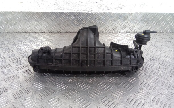 Впускной коллектор в сборе для Volkswagen Passat B6 2005 - 2010
