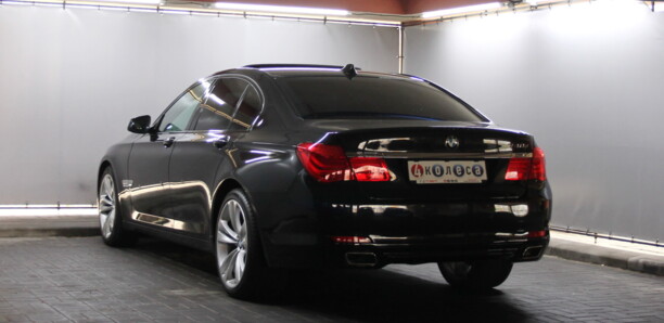 BMW 7 серия F01, F04, 2011 г.