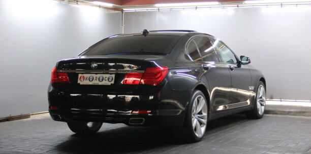 BMW 7 серия F01, F04, 2011 г.