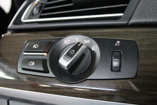 BMW 7 серия F01, F04, 2011 г.