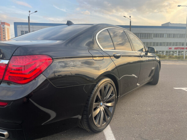 BMW 7 серия F01, F04, 2011 г.