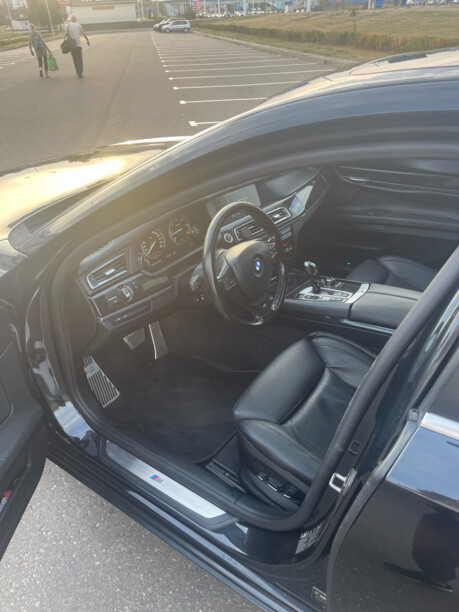 BMW 7 серия F01, F04, 2011 г.