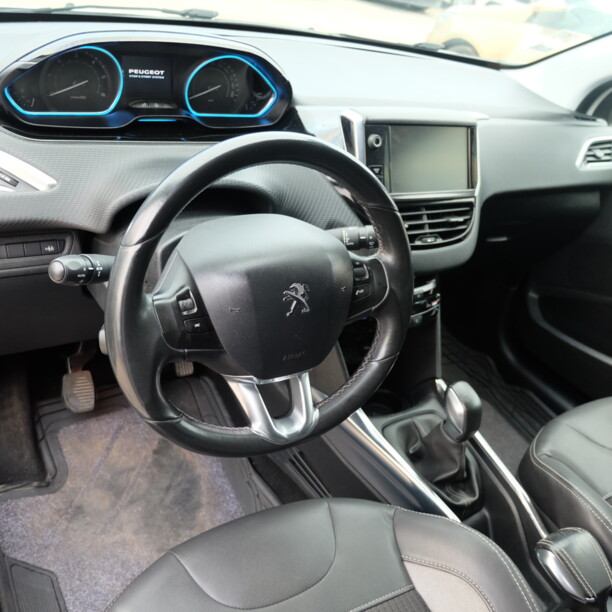 Peugeot 2008 I, 2014 г.