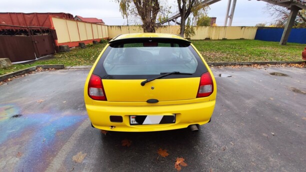 Mitsubishi Colt V, 1998 г.