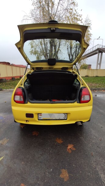 Mitsubishi Colt V, 1998 г.