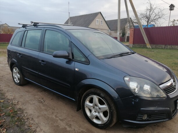 Opel Zafira B, 7 мест, 2007 г.
