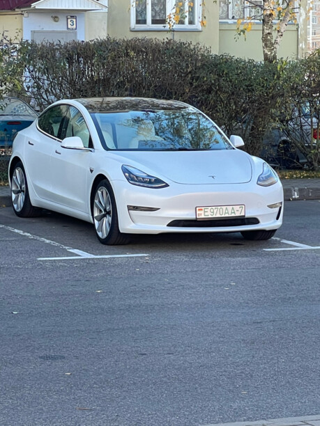 Tesla Model 3, 2019 г.