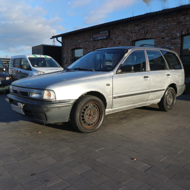 Nissan Sunny IX (B15), 2000 г.
