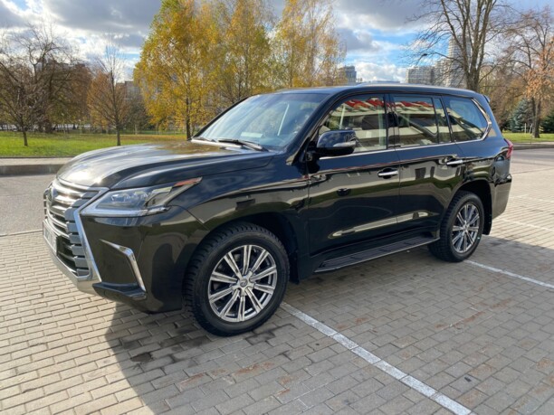 Lexus LX III · 2-й рестайлинг, 7 мест, 2017 г.