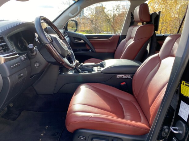 Lexus LX III · 2-й рестайлинг, 7 мест, 2017 г.