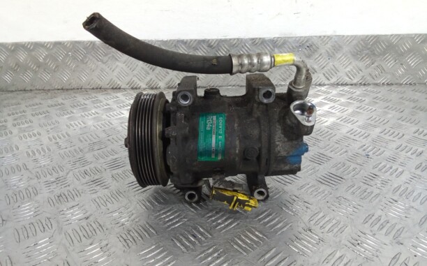 Компрессор кондиционера для Peugeot 307 I 2001 - 2005