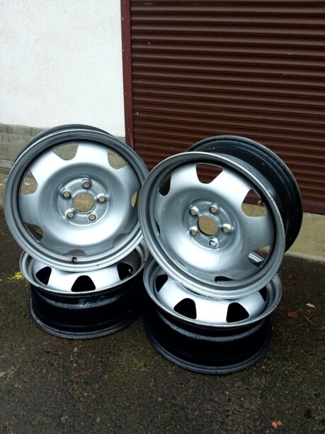 Volkswagen 7x17 5x120 4 шт.