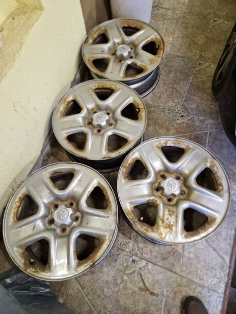 Toyota 6.5x17 5x114.3 4 шт.