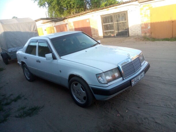 Mercedes-Benz E-Класс W124, S124, C124, A124, 1992 г.