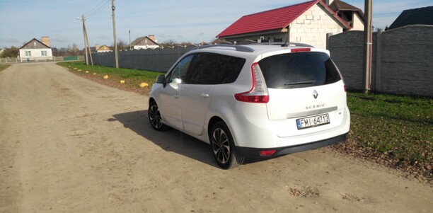 Renault Grand Scenic III · 2-й рестайлинг, 7 мест, 2014 г.