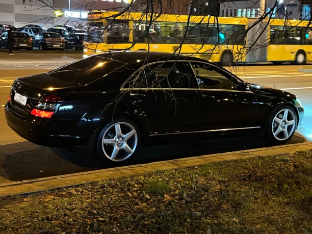 Mercedes-Benz S-Класс W221, 2005 г.