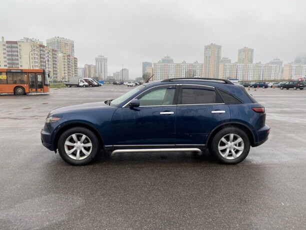 Infiniti FX I, 2005 г.