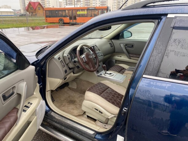Infiniti FX I, 2005 г.
