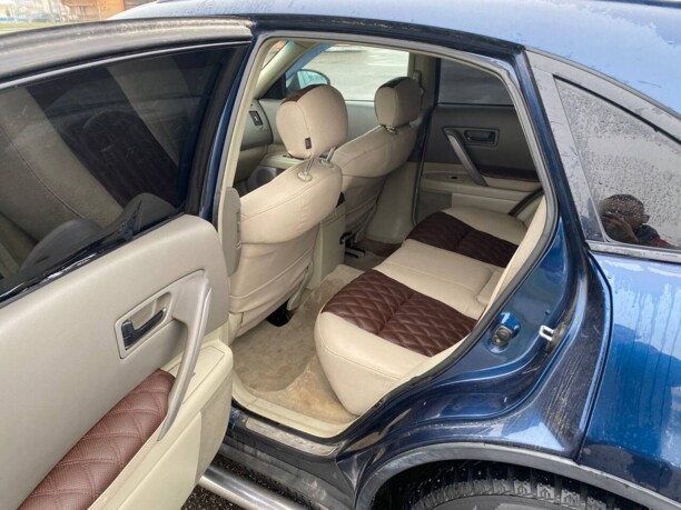 Infiniti FX I, 2005 г.