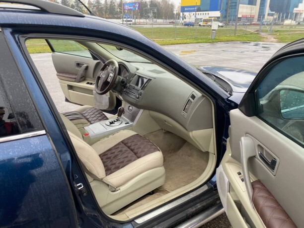 Infiniti FX I, 2005 г.