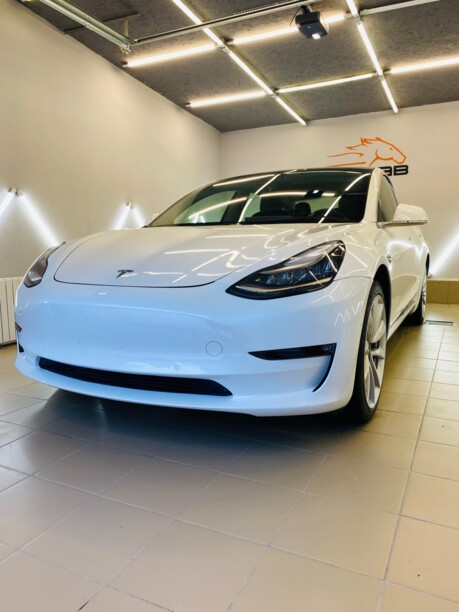 Tesla Model 3, 2019 г.
