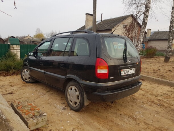 Opel Zafira A, 7 мест, 2000 г.