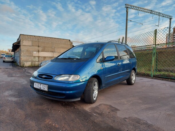 Ford Galaxy I, 7 мест, 1999 г.