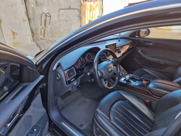 Audi A8 D4, 2011 г.
