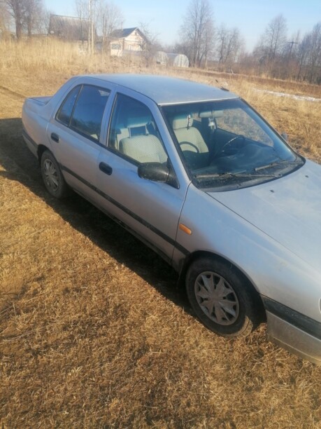 Nissan Sunny N14, 1993 г.