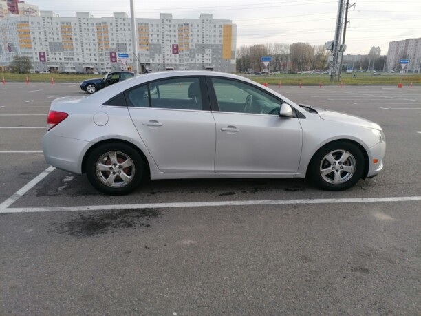 Chevrolet Cruze J300, 2011 г.